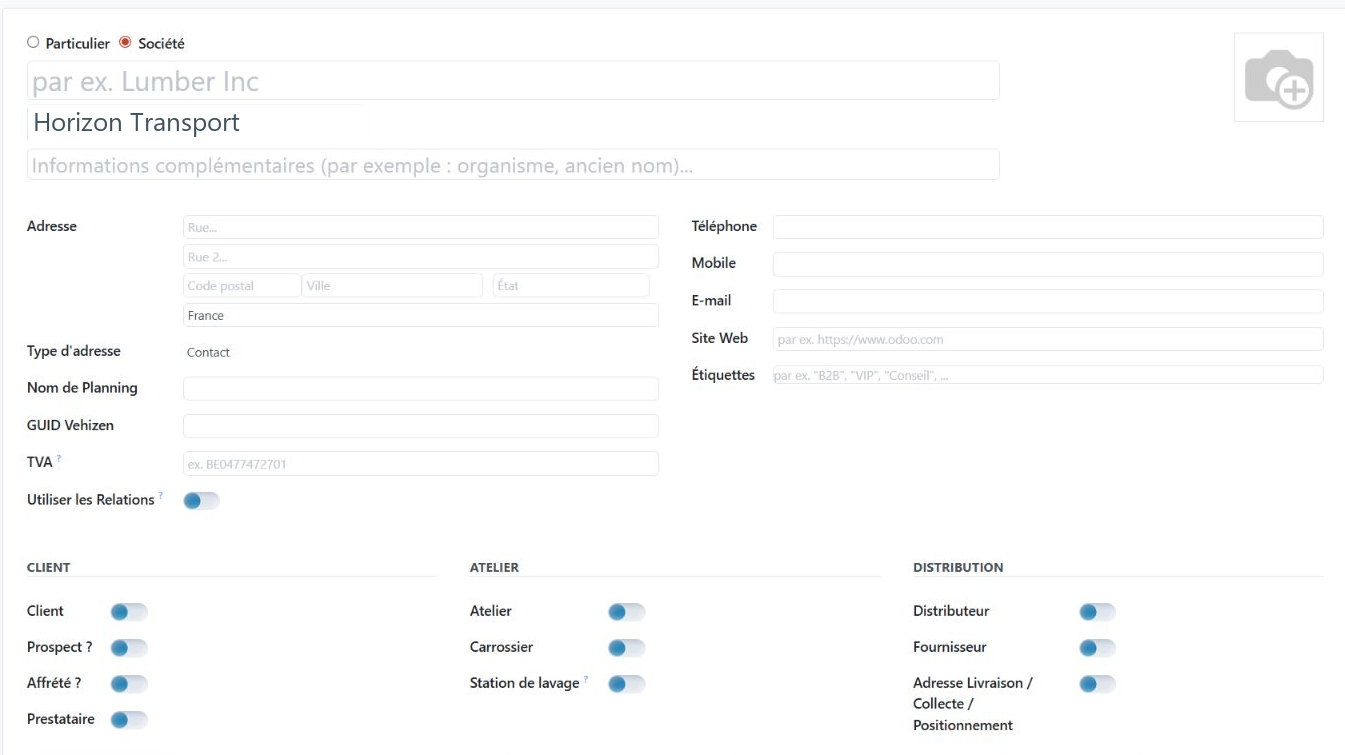 Office : fiche de contact et relation client (écran de création).